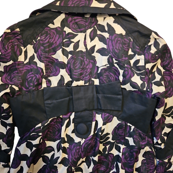 Gorgeous Kimono Style Floral Coat - Picture 7 of 16